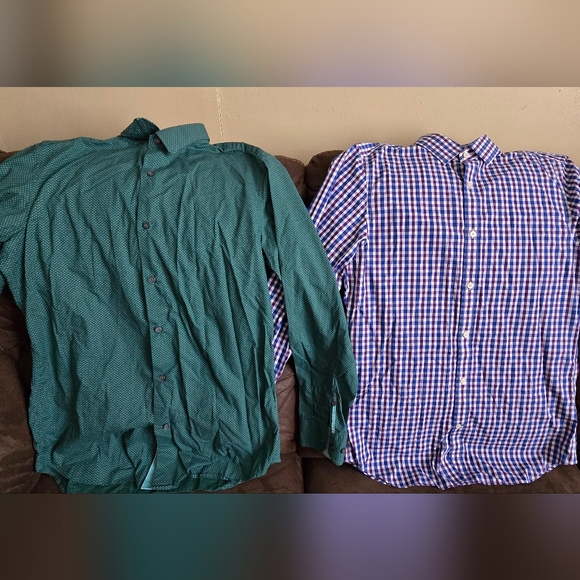 Banana Republic Other - Banana Republic Collared Button Down Shirts